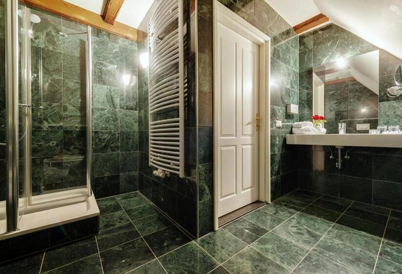 スイート(家族用), Schloss Purschenstein