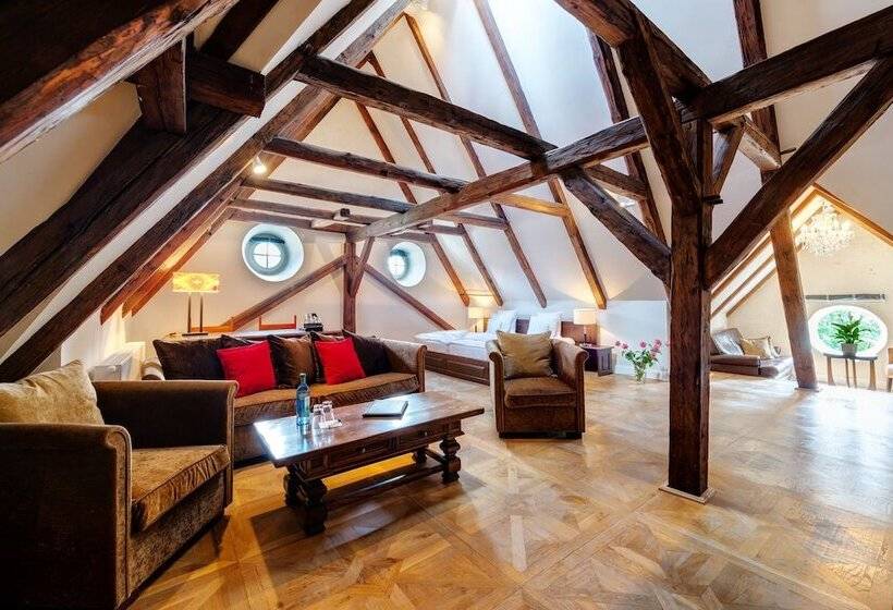 スイート(家族用), Schloss Purschenstein