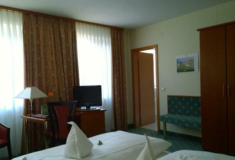 Номер Стандарт, Weinhotel Rose