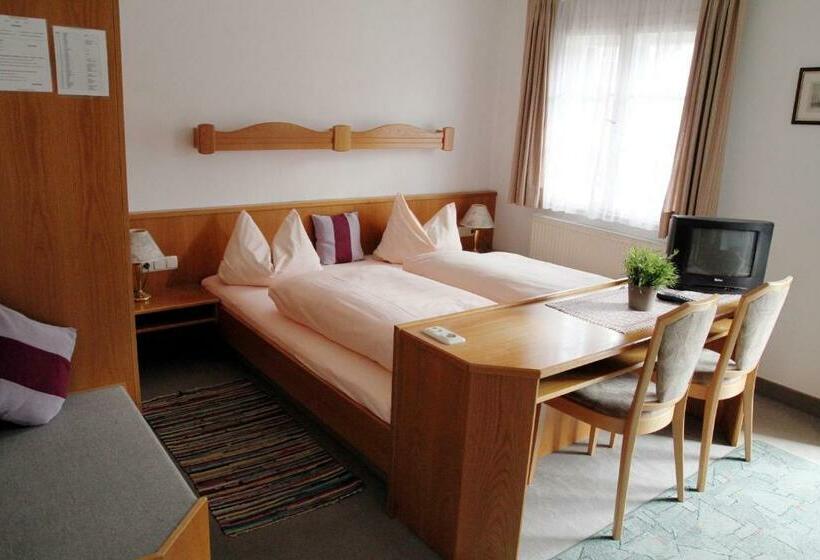 标准间, Zum Franziskaner