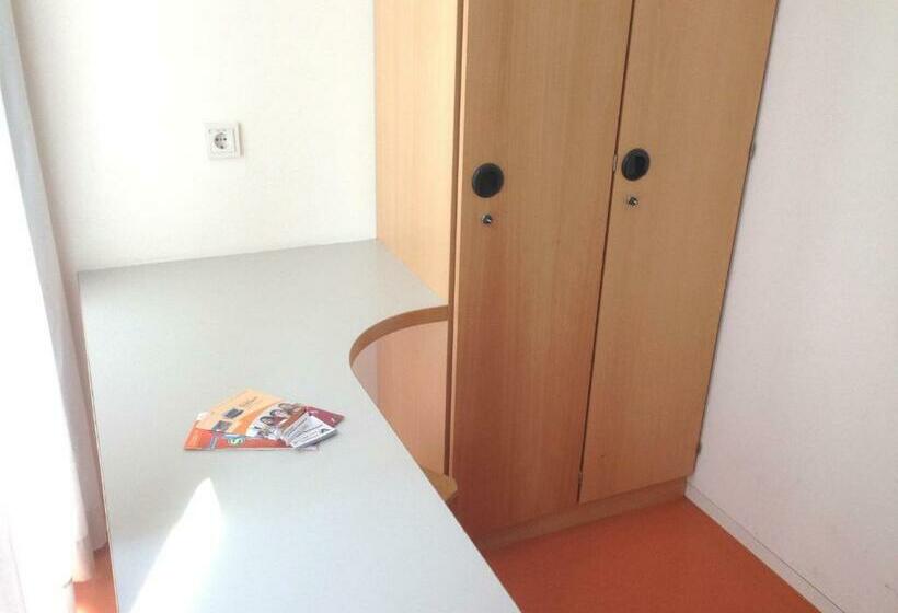 스탠다드 싱글 룸, Jugendherberge Stuttgart Neckarpark
