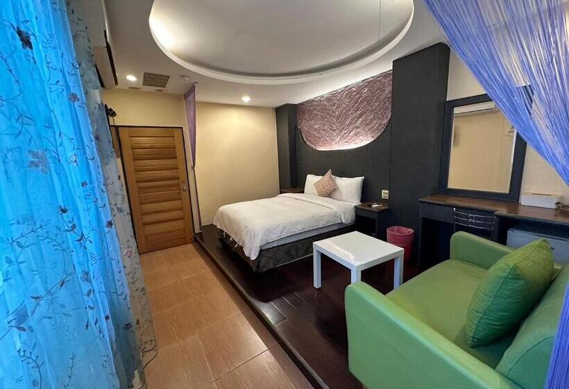 اتاق لوکس, Kenting Sea Cloudless Day Home