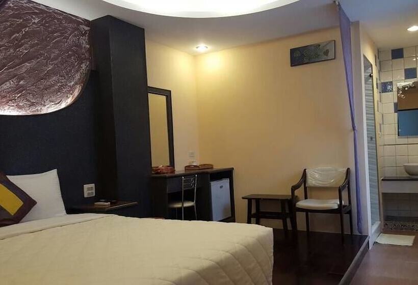 اتاق لوکس, Kenting Sea Cloudless Day Home