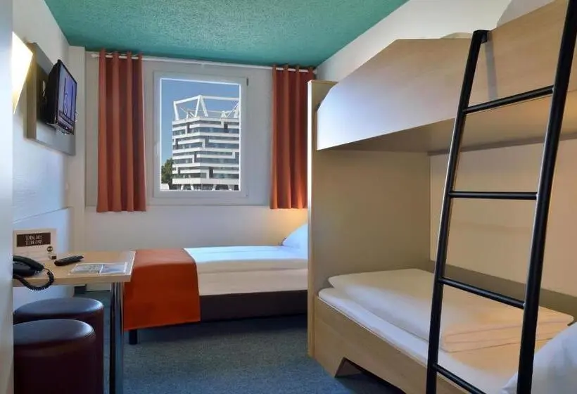 Perhehuone, B&b Hotel Freiburg Nord
