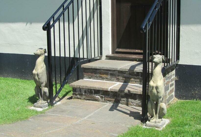 디럭스 스위트, Kings Farm