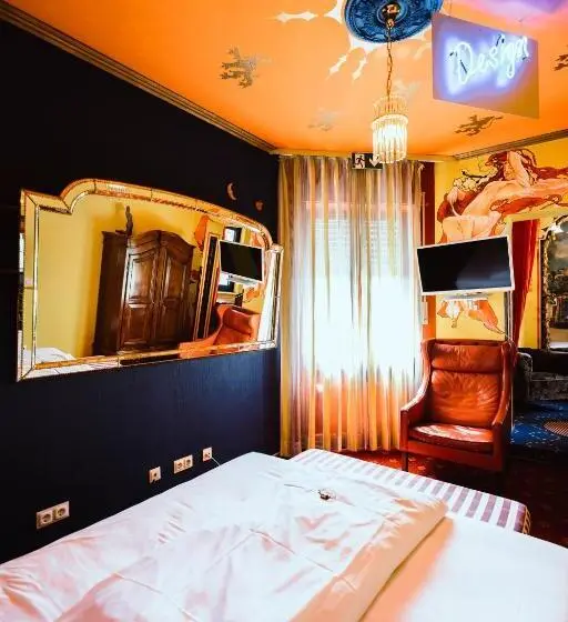 トリプルクラシックルーム, Design Hotel Euskirchen