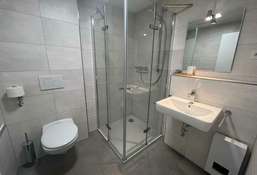 חדר סטנדרט, Am Rathaus Adii