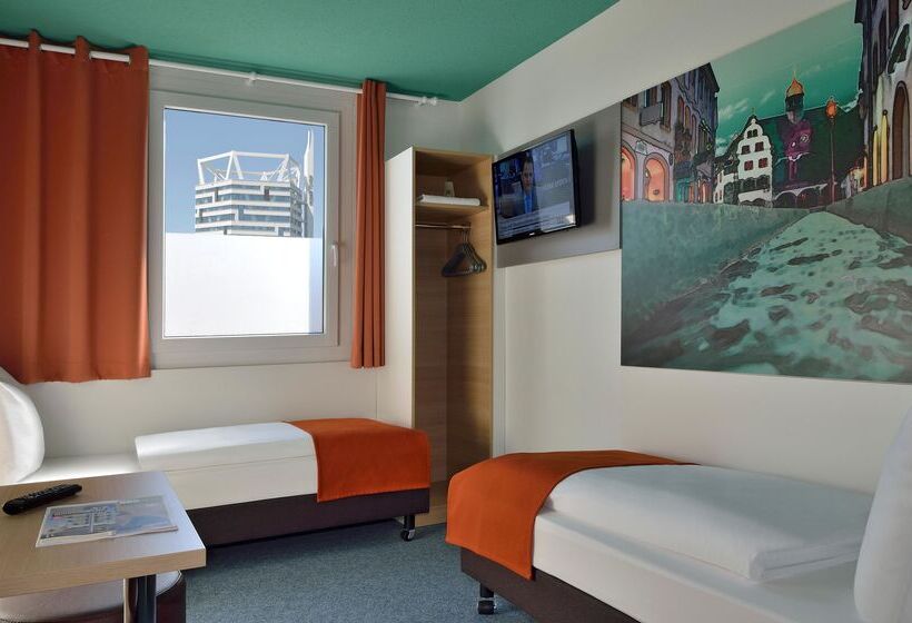 Номер Стандарт, B&b Hotel Freiburg Nord