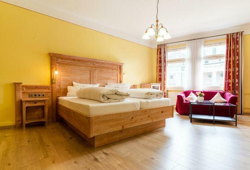 스탠다드 룸, Dom