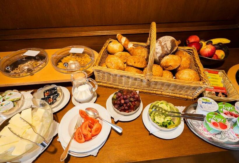 스탠다드 싱글 룸, Dom