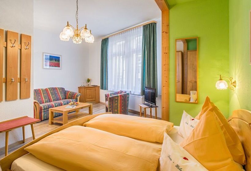 스탠다드 룸, Dom