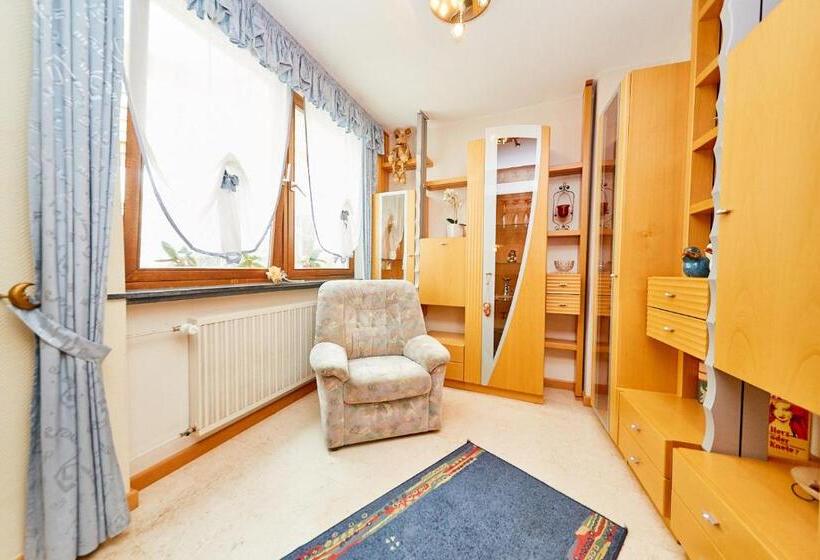 주니어 스위트, Gast Und Weinhaus Burkard