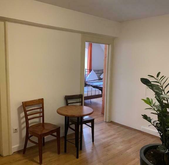 Standard Værelse Delt Badeværelse, Gasthaus Schutzen