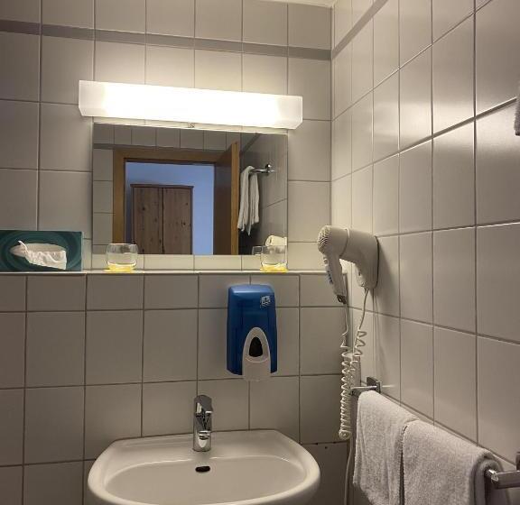 Standard Værelse, Gasthaus Schutzen