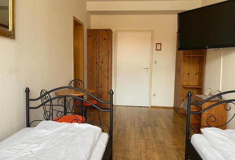 Standard Værelse, Gasthaus Schutzen