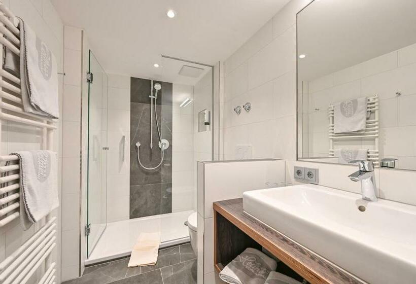 اتاق استاندارد, Helmer