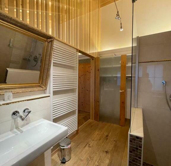 غرفة قياسية, Landhaus Kossel