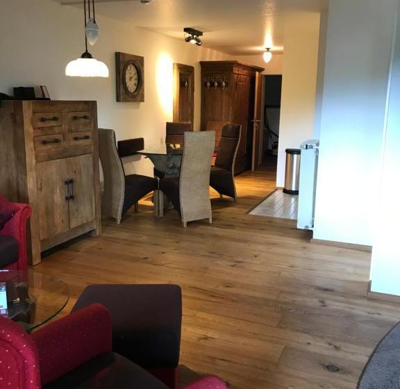 شقة غرفة نوم واحدة مزودة بشُرفة, Landhaus Kossel