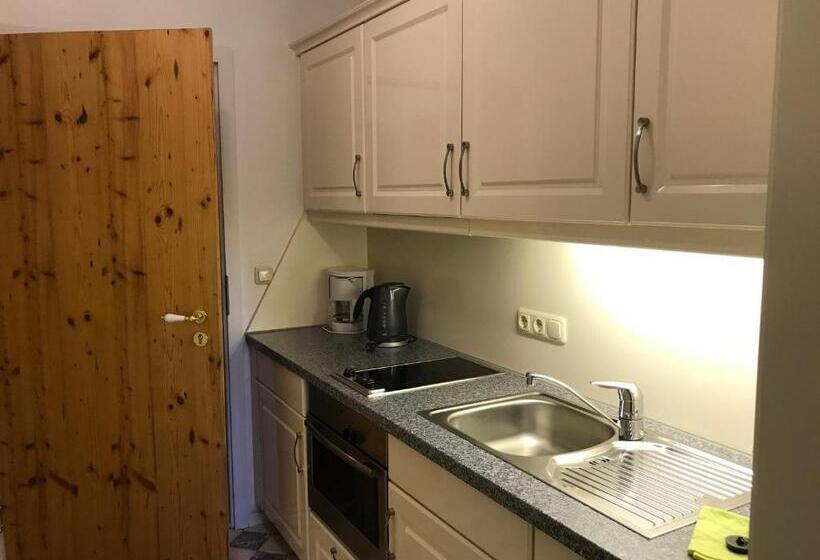 דירה בת חדר שינה 1 עם מרפסת, Landhaus Kossel