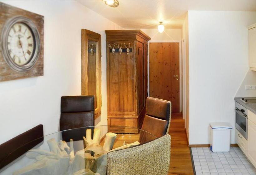 شقة غرفة نوم واحدة مزودة بشُرفة, Landhaus Kossel