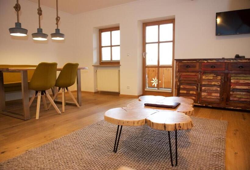 Апартаменты 1 Спальня с Балконом, Landhaus Kossel