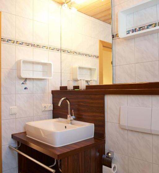 דירה בת חדר שינה 1 עם מרפסת, Landhaus Kossel