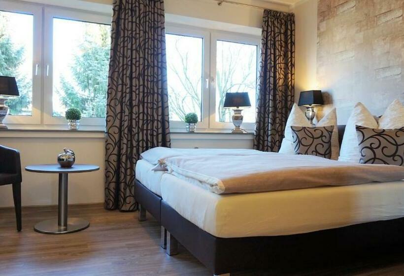 חדר סטנדרט, Restaurant Hackmannatter