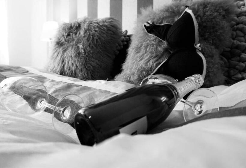 חדר סטנדרט, Restaurant Hackmannatter