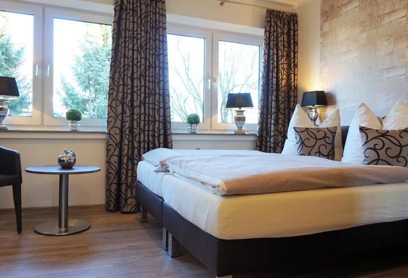 חדר סטנדרט יחיד, Restaurant Hackmannatter