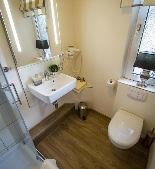 חדר סטנדרט יחיד, Restaurant Hackmannatter