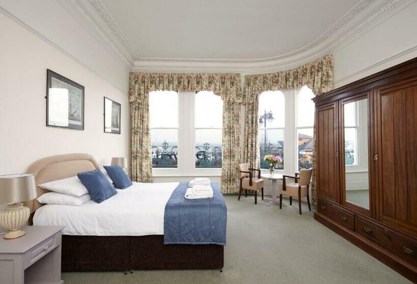 חדר משפחתי נוף לים, Royal Esplanade