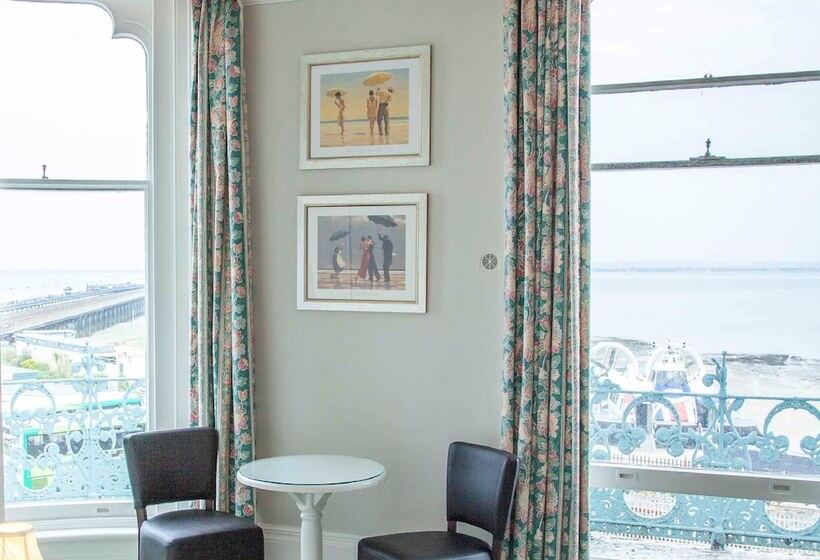 חדר פרמיום, Royal Esplanade