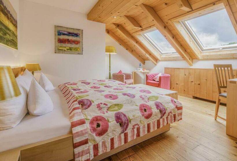 舒适型房间, Schlegelhof