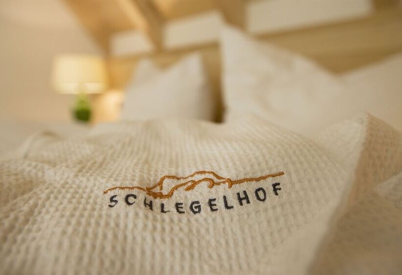 اتاق راحتی, Schlegelhof