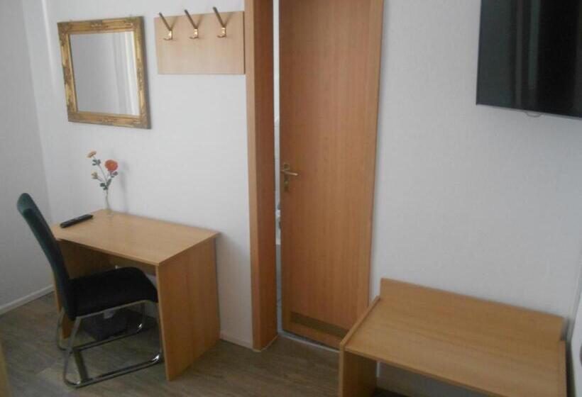 标准单人间, Sonnenhof