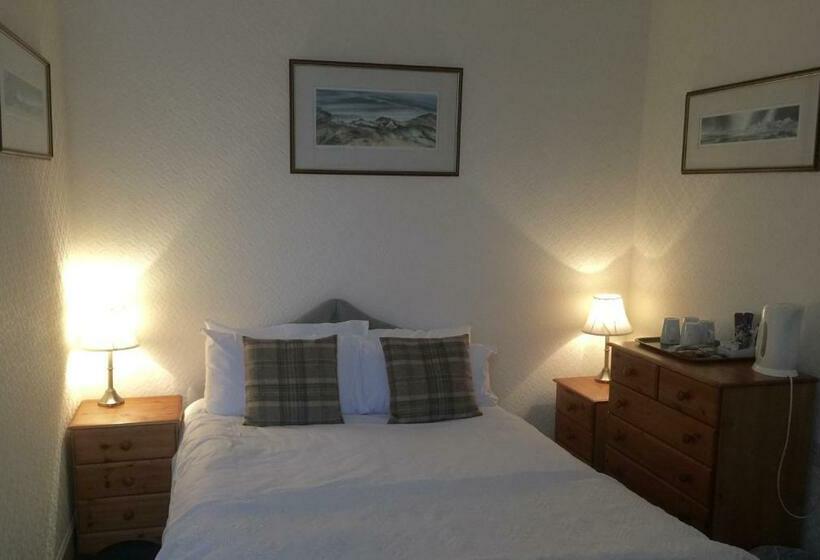 חדר משפחתי, The Ken Bridge Hotel & Campsite