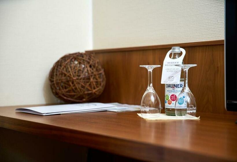 Люкс, Landhotel Krolik