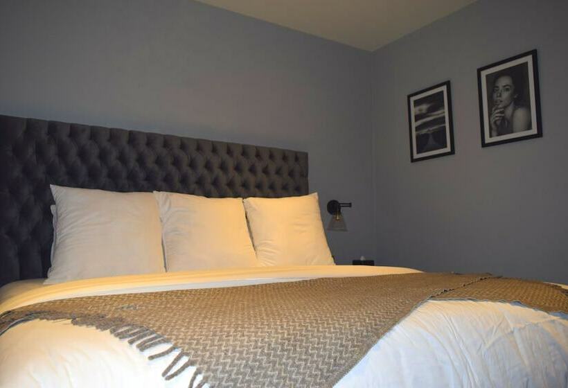 سوئیت با تخت بزرگ, Origen