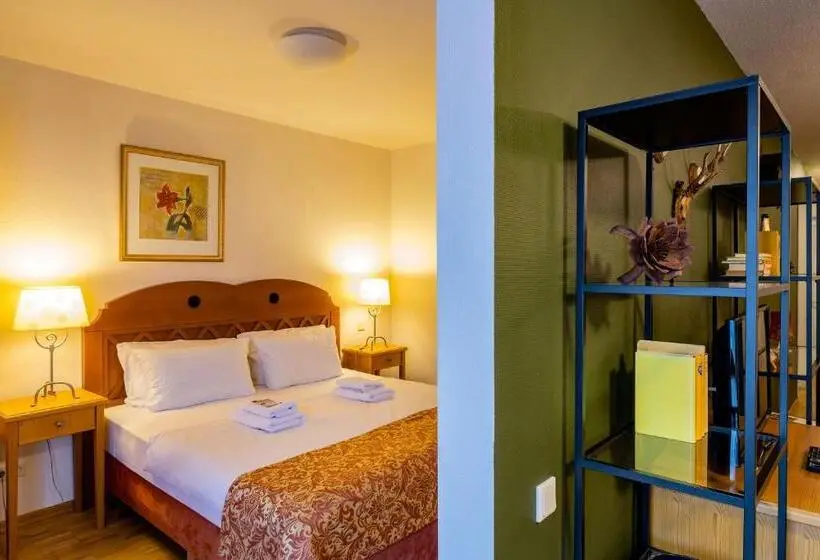 Huoneisto 2 Makuuhuonetta, Steiger Apparthotel Bad Schandau