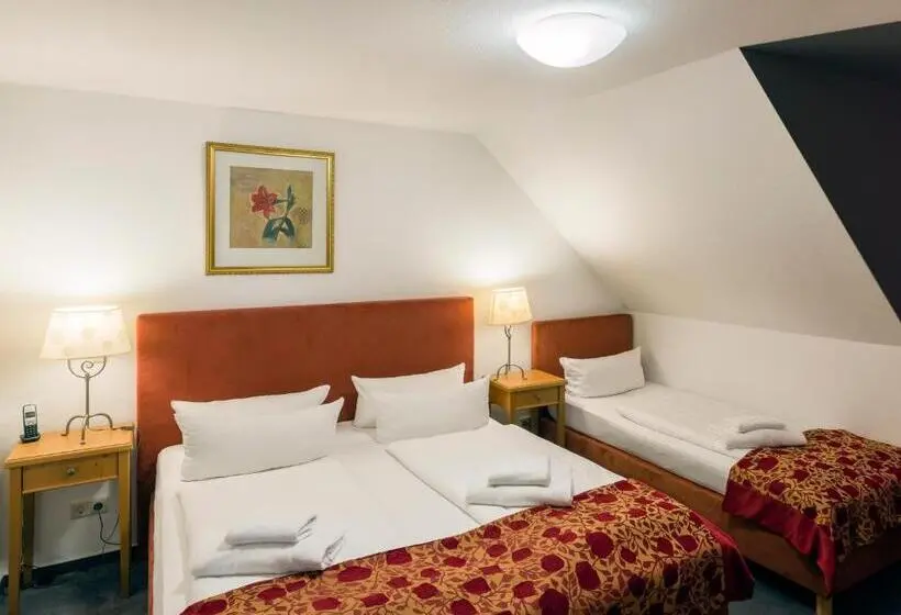Huoneisto 4 Makuuhuonetta, Steiger Apparthotel Bad Schandau