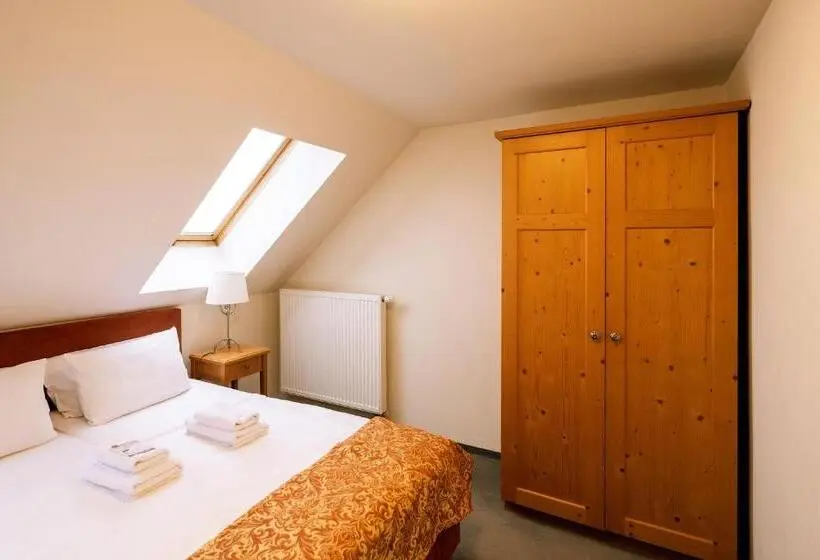 Huoneisto 4 Makuuhuonetta, Steiger Apparthotel Bad Schandau