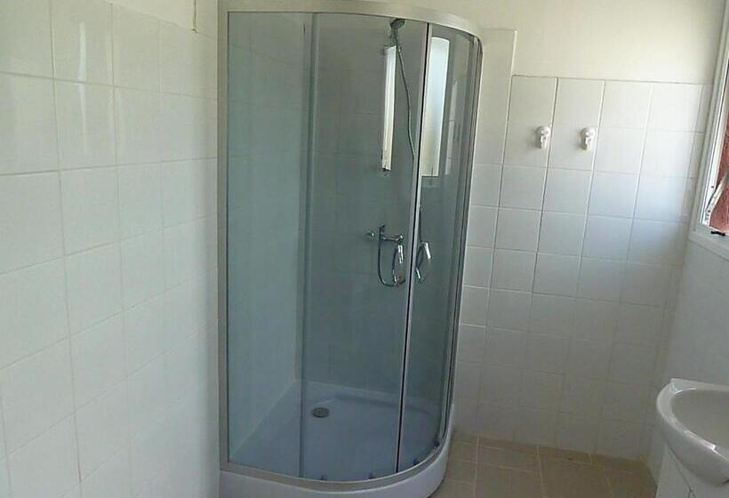 テラス付き1ベッドルームアパートメント, Valentinos Apartments