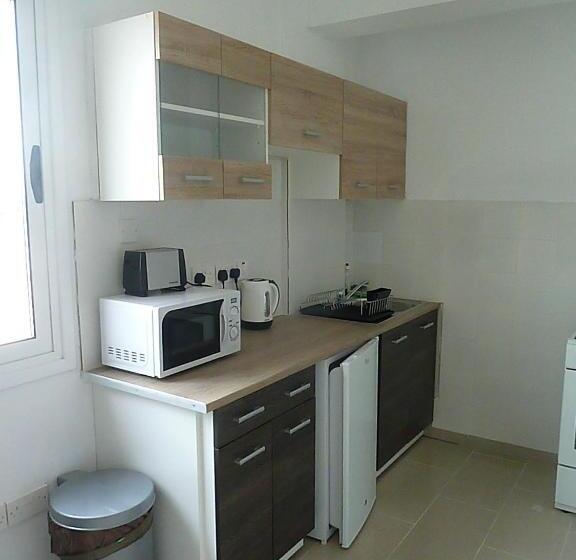 شقة غرفة واحدة مزودة بتراس, Valentinos Apartments