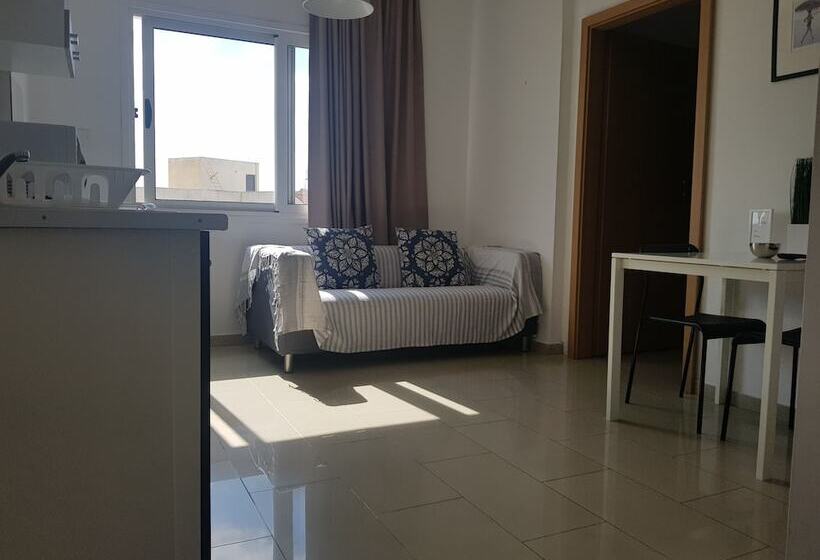 Апартаменты 1 Спальня с Балконом, Valentinos Apartments
