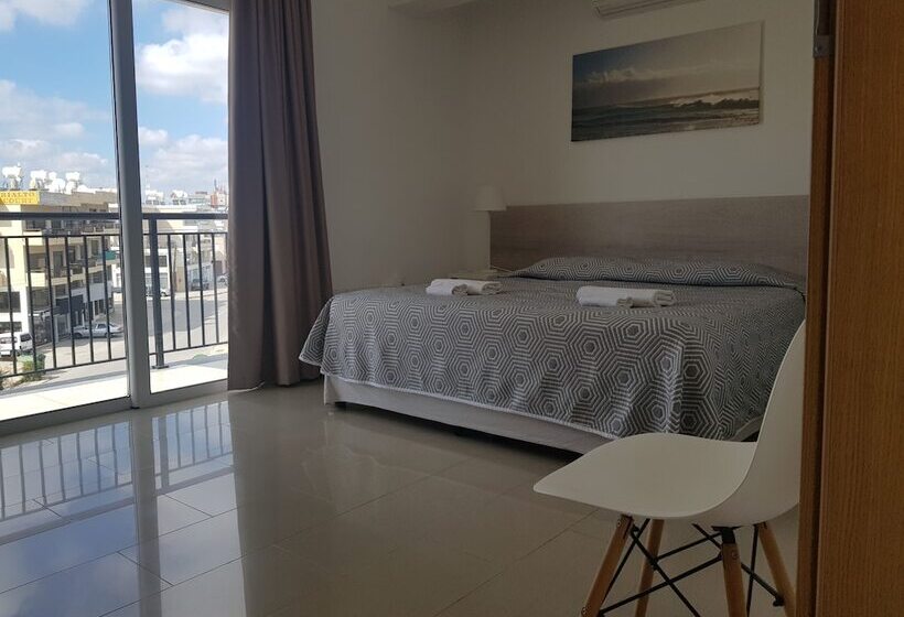 شقة غرفة نوم واحدة مزودة بشُرفة, Valentinos Apartments