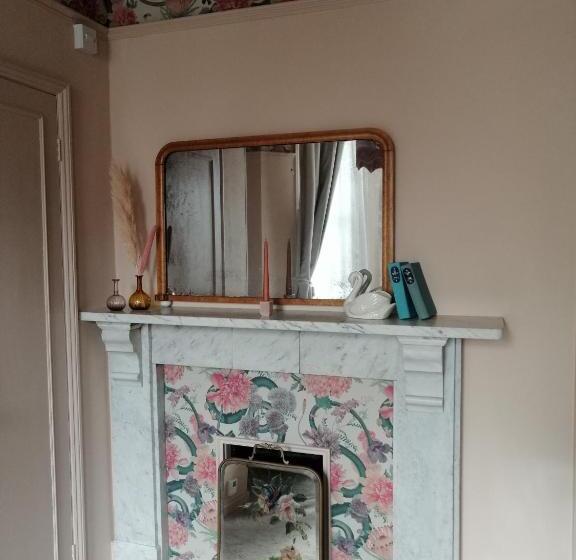 חדר משפחתי, Avon Guesthouse