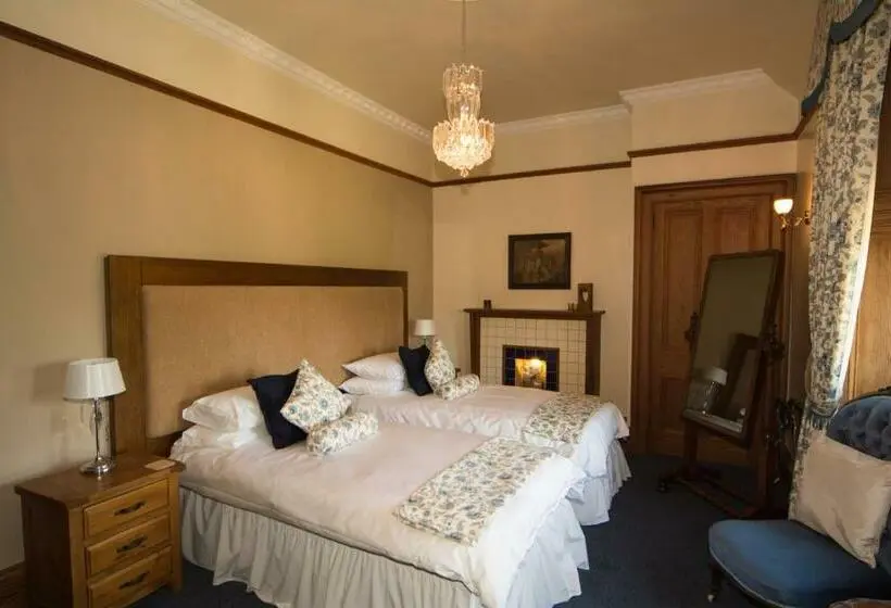 Standard-huone Puutarhanäkymä, Camfield House