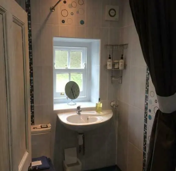 Standard-huone, Lowther House