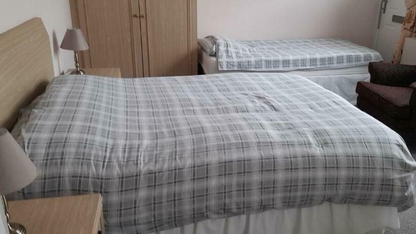 Номер Стандарт, Overnight Stays Stockport