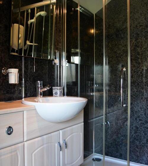 スタンダードルーム, Raise View House